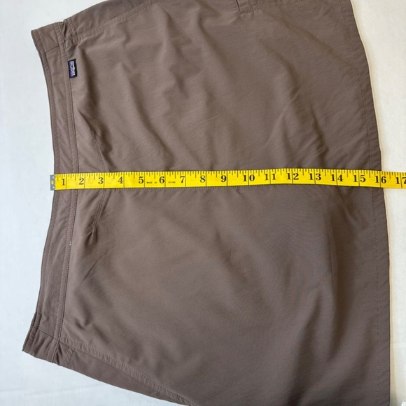 Patagonia Women’s Brown Athletic Skort with Side Button – Size 12 - Picture 14 of 14
